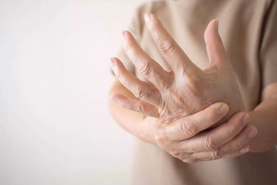 Loai thuc pham am tham lam tang axit uric, nguoi bi gut nen an it