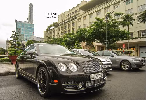 Các siêu xe chủ yếu mang biển số TP HCM...