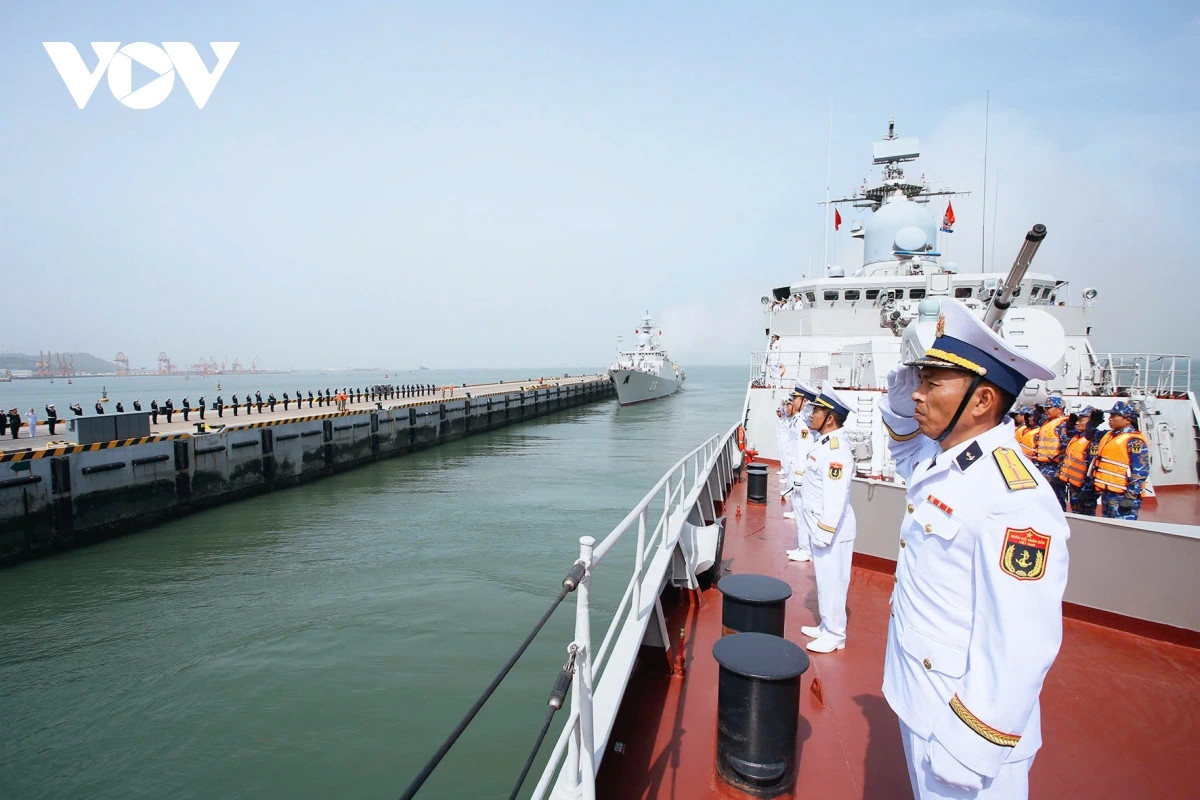 Hải quân Việt Nam và Trung Quốc tuần tra liên hợp trên vịnh Bắc Bộ - Hình 3 Hai quan Viet Nam va Trung Quoc tuan tra lien hop tren vinh Bac Bo-Hinh-3