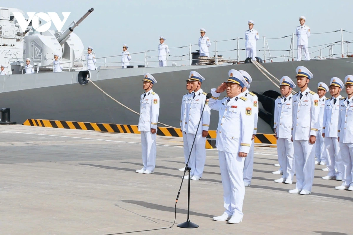 Hải quân Việt Nam và Trung Quốc tuần tra liên hợp trên vịnh Bắc Bộ - Hình 2 Hai quan Viet Nam va Trung Quoc tuan tra lien hop tren vinh Bac Bo-Hinh-2