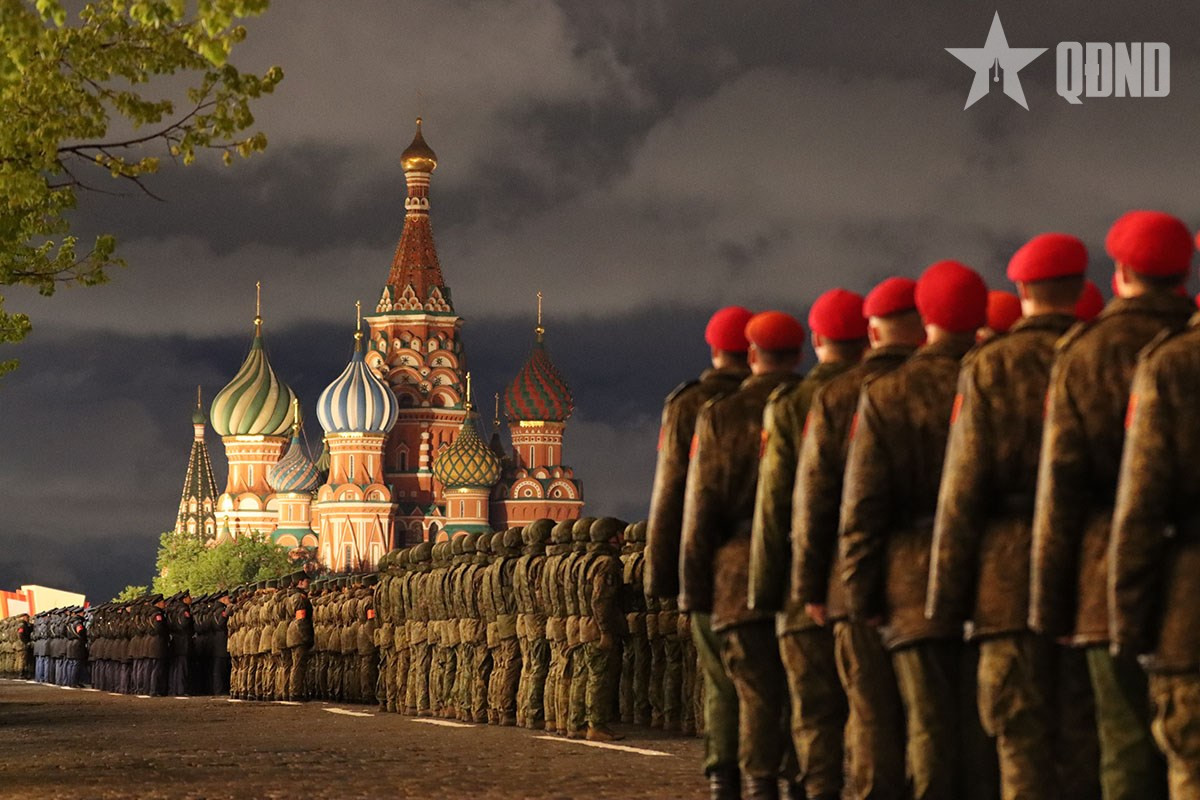 Doan Quan doi nhan dan Viet Nam hop luyen tai Quang truong Do-Hinh-12