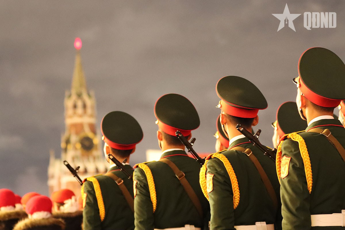 Doan Quan doi nhan dan Viet Nam hop luyen tai Quang truong Do-Hinh-5