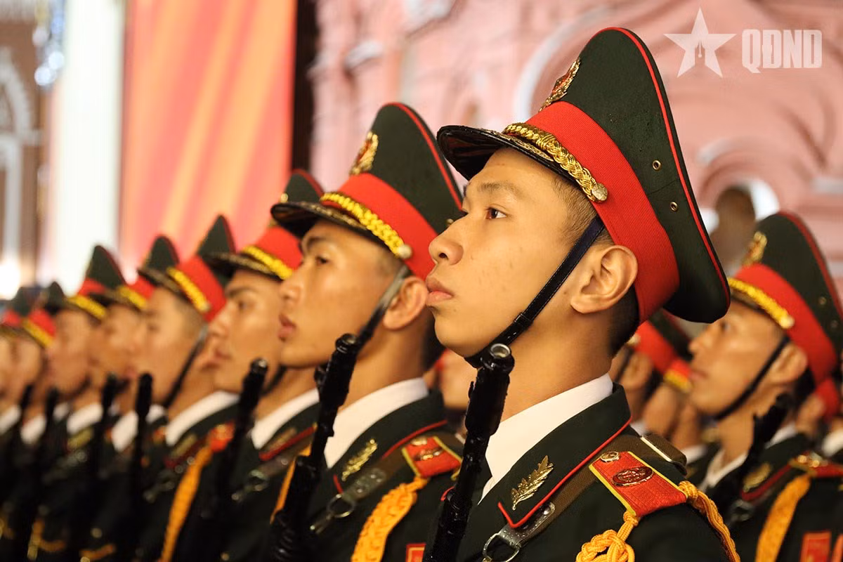 Doan Quan doi nhan dan Viet Nam hop luyen tai Quang truong Do-Hinh-4