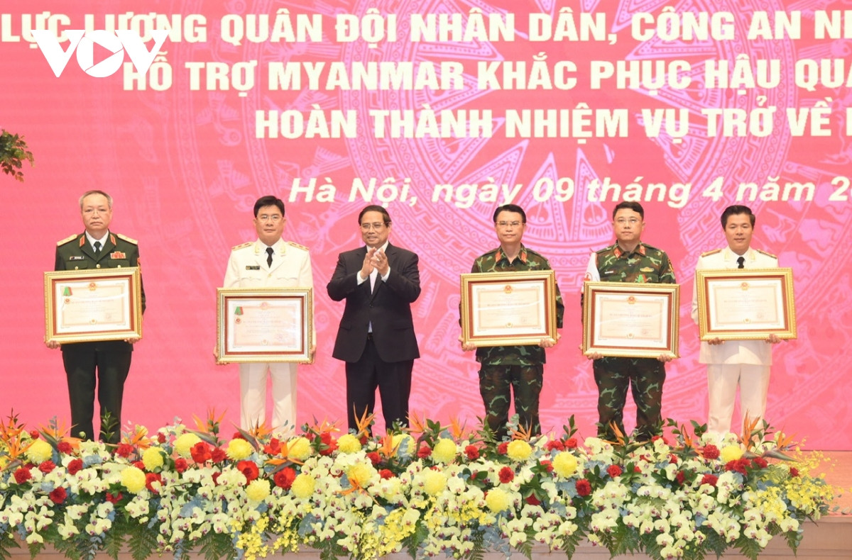 Thu tuong Pham Minh Chinh tuyen duong luc luong ho tro khac phuc dong dat tai Myanmar-Hinh-2