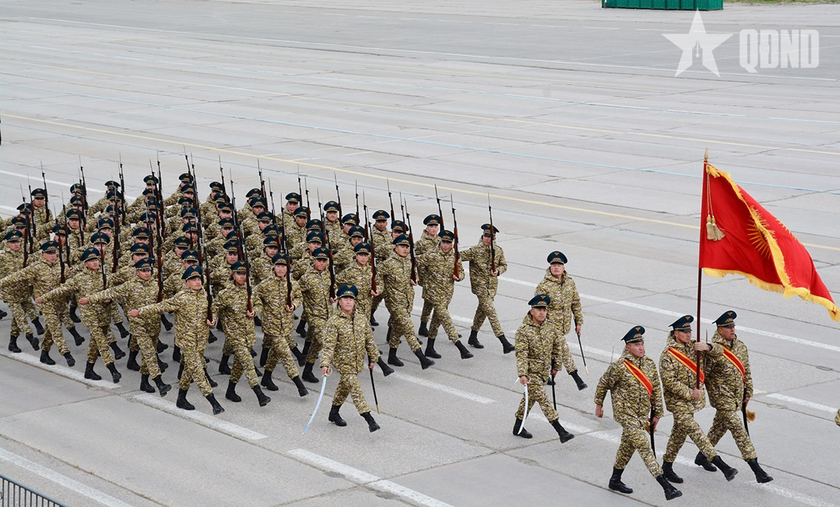 Doan Viet Nam hop luyen chuan bi tham gia Le duyet binh tren Quang truong Do-Hinh-13