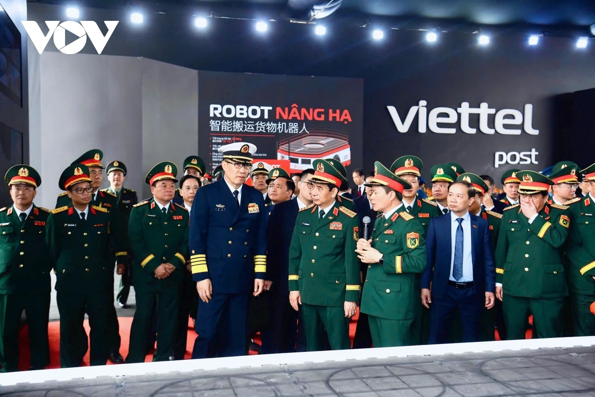 Dấu ấn Giao lưu hữu nghị biên giới quốc phòng Việt Nam - Trung Quốc lần thứ 9 - Hình 20 Dau an Giao luu huu nghi bien gioi quoc phong Viet Nam - Trung Quoc lan thu 9-Hinh-20