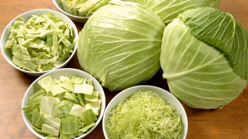 Bap cai cuon nam mang kho, khong can thit van thom ngon, bo duong