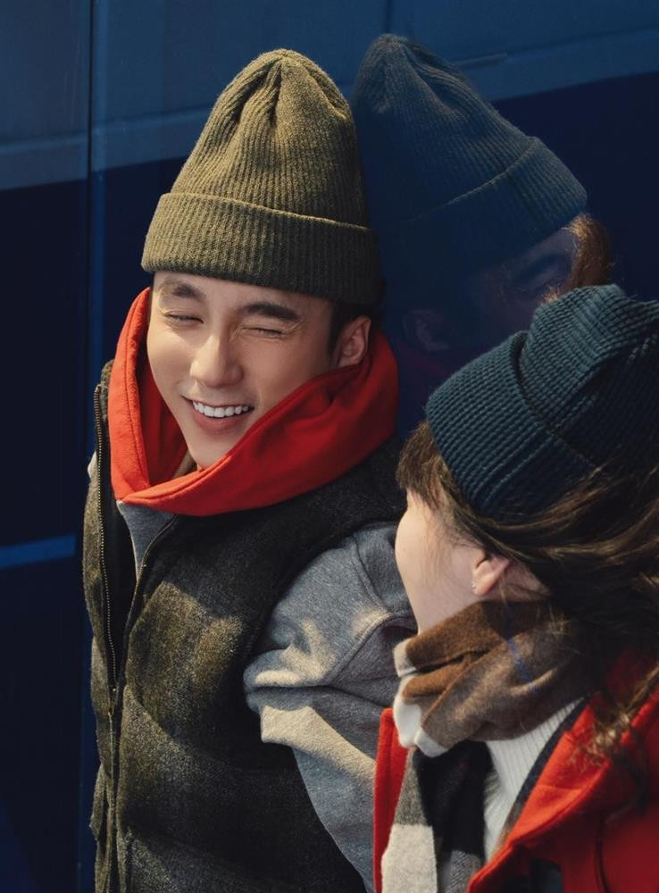 ại một sự kiện hôm 7/3, Sơn Tùng M-TP còn trực tiếp giới thiệu Hải Tú trước khán giả. Anh cho biết vì lớn hơn Hải Tú 3 tuổi nên anh thường đùa giỡn, xưng hô "mày - tao" với cô một cách thoải mái.