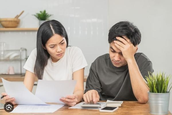 Doi 400 trieu tien nuoi con ngay chong cu lay vo moi