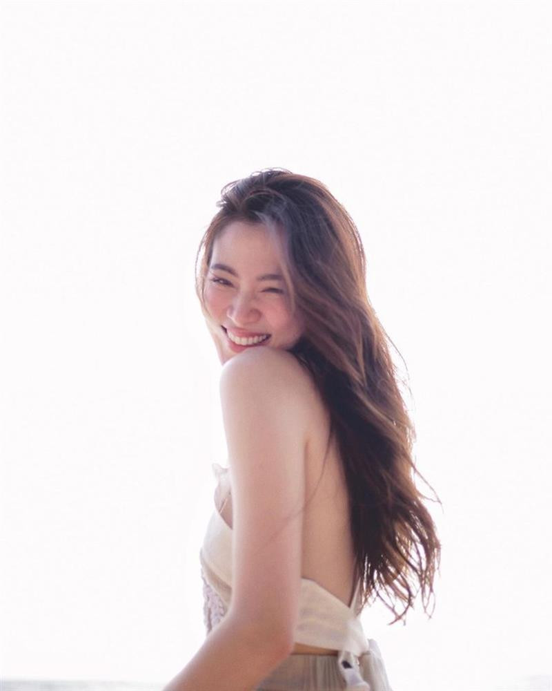 Mỹ nhân Thái Lan đẹp rạng ngời trước ống kính của bạn trai - Hình 3 My nhan Thai Lan dep rang ngoi truoc ong kinh cua ban trai-Hinh-3