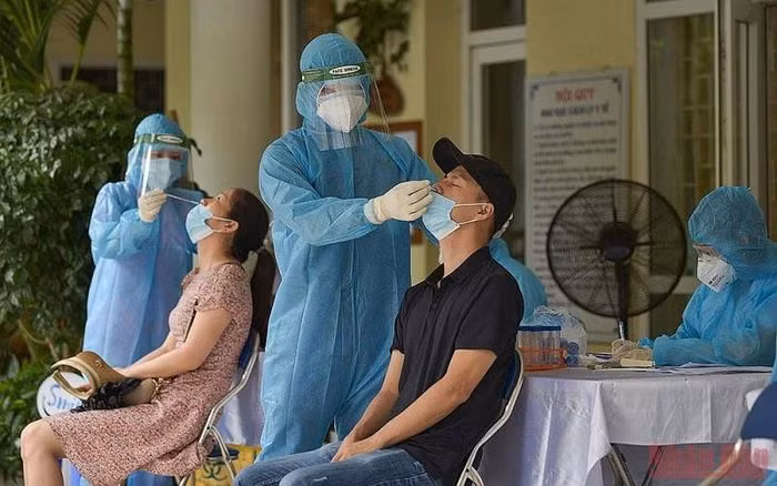 Ban tin Covid-19 sang 9/9: So ca khoi benh tang