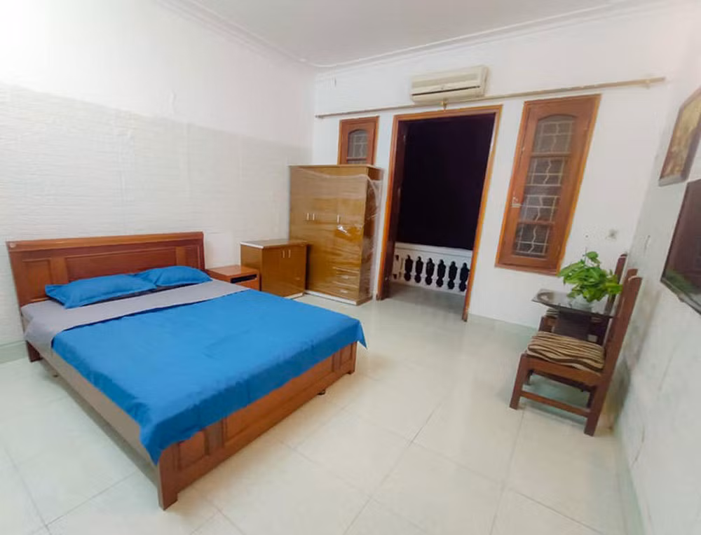 Bo ong 10% luong thang: Mat viec, o nha thue van song on mua dich