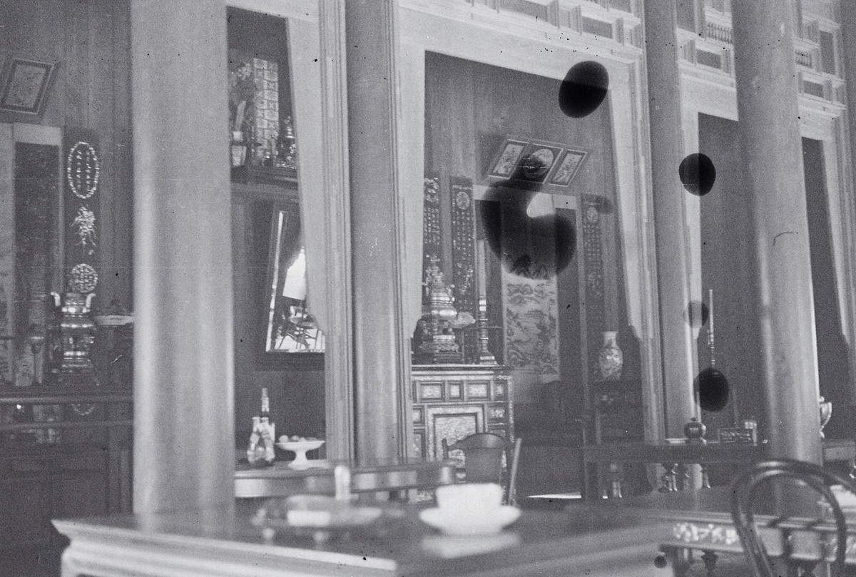 Nội thất của một ngôi nhà ở làng Bình Mỹ.