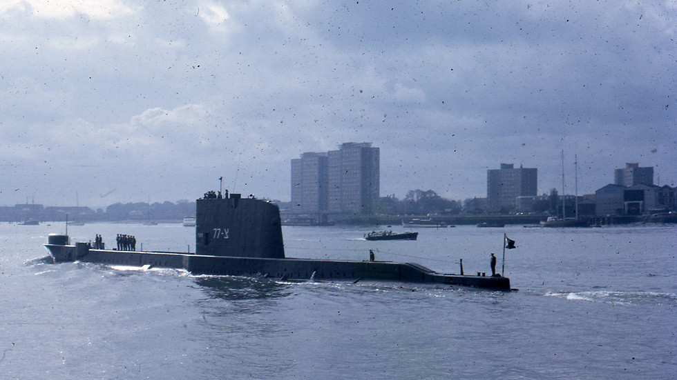 Tuy nhiên, ngày 24/1, Dakar đã đi qua đảo Crete và phát vị trí của nó lần cuối cùng. Nửa đêm ngày 25/1, một tín hiệu nữa được phát đi từ Dakar rồi sau đó con tàu bặt vô âm tín.