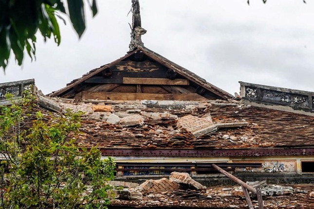 Qua 22 lần trùng tu, do yếu tố thời gian và ảnh hưởng nghiêm trọng của thời tiết, đặc biệt là đợt mưa bão dồn dập cuối năm 2020, di tích đặc biệt điện Thái Hòa xuống cấp nghiêm trọng, một số cấu kiện gỗ đã mục ruỗng, không đảm bảo an toàn. Do đó, việc đầu tư trùng tu, tôn tạo công trình là hết sức cấp thiết.