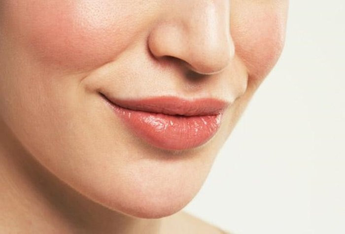 Nhìn tướng môi đoán số mệnh: Môi dày hay mỏng mới nhiều lộc? Nhin tuong moi doan so menh: Moi day hay mong moi nhieu loc?