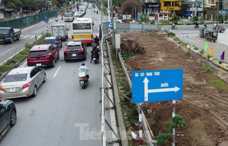Cong truong thi cong 'bet bat' o du an giao thong cap bach Ha Noi-Hinh-2