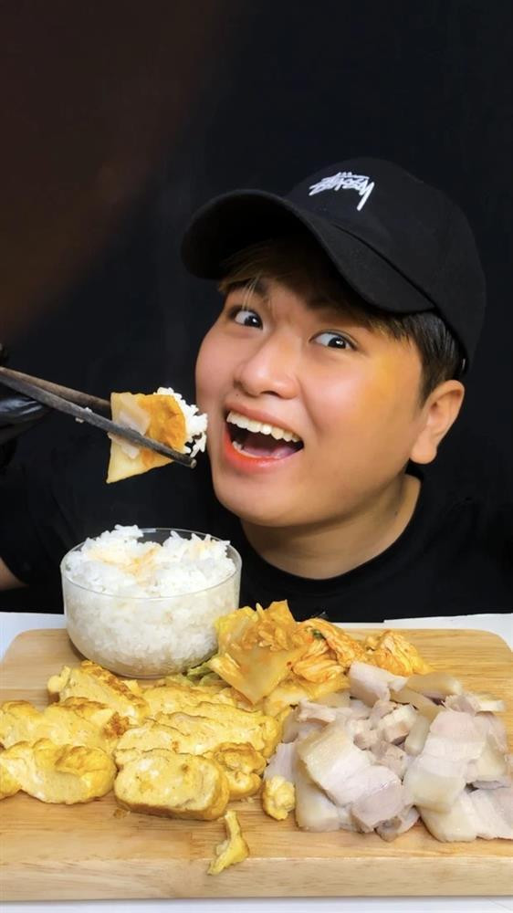 Cai gia cua kiem tien ty tren 'top top'-Hinh-4