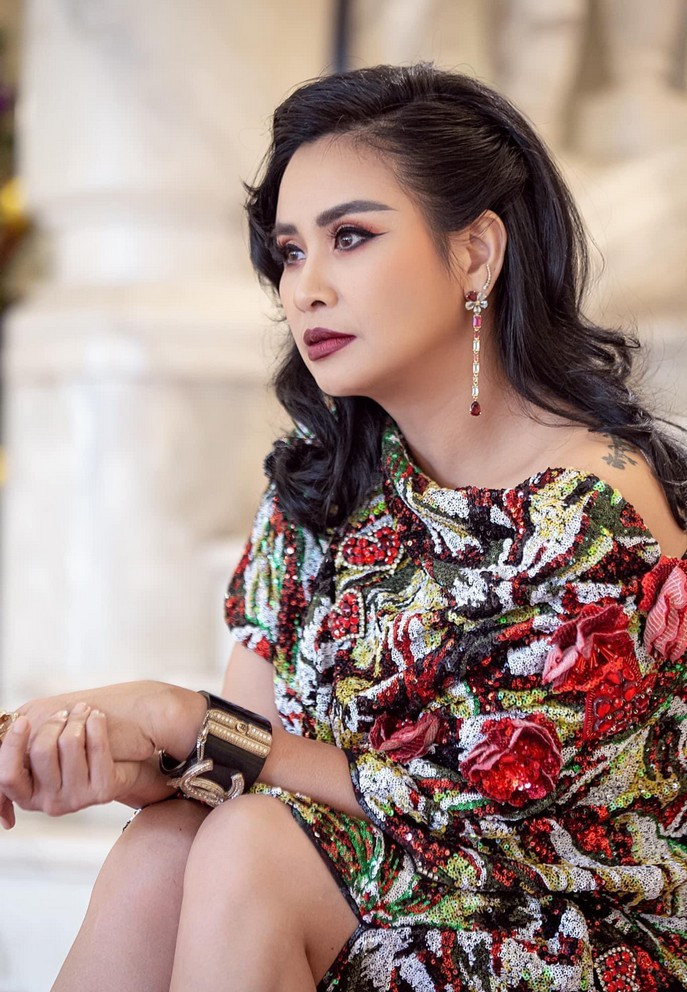 Ca sĩ Thanh Lam được nhận xét ngày càng "trẻ" hơn và thay đổi nhiều trong suy nghĩ từ khi có tình yêu mới bên bạn trai bác sĩ.