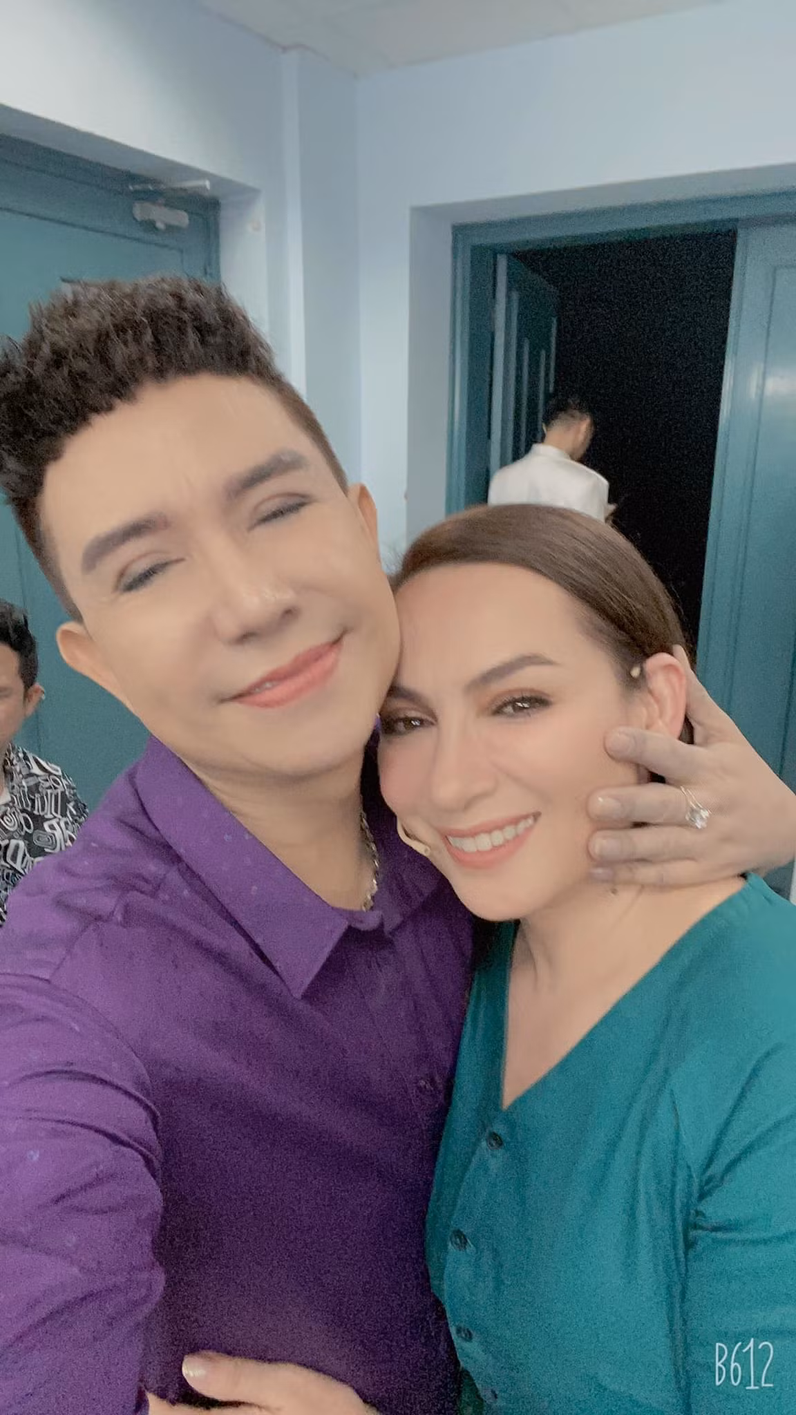 Long Nhật xót xa, cầu nguyện cho Phi Nhung.