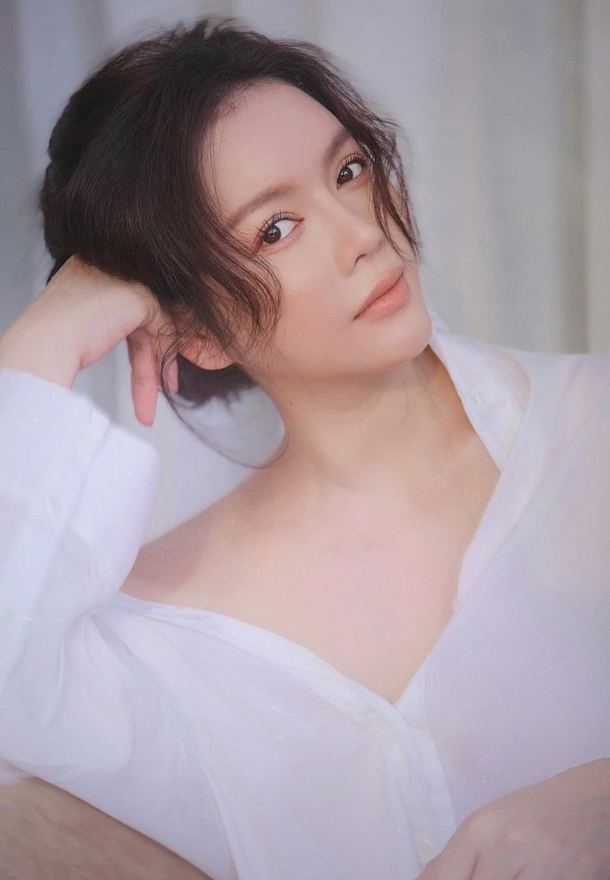 Sao Việt hôm nay hôm nay 27/8: Lý Nhã Kỳ cho rằng việc thay đổi có thể mất đi một thứ gì đó nhưng ngược lại cũng đạt được những thứ thậm chí còn tốt hơn.