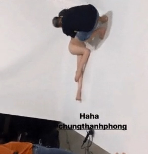 Sự thân thiết giữa cô và NTK luôn gây tranh cãi khi chia sẻ vô tư trên mạng xã hội.