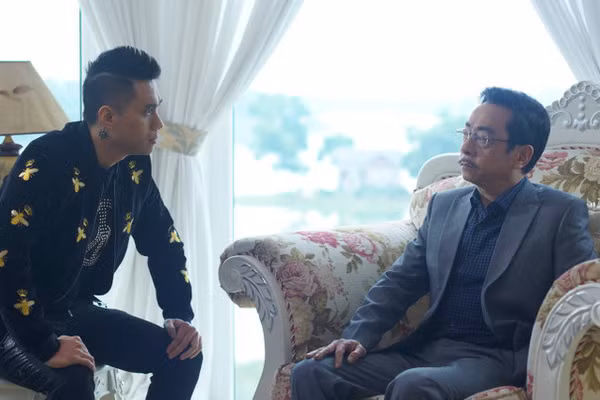 Viet Anh khoc ke chuyen ve NSND Hoang Dung truoc khi mat