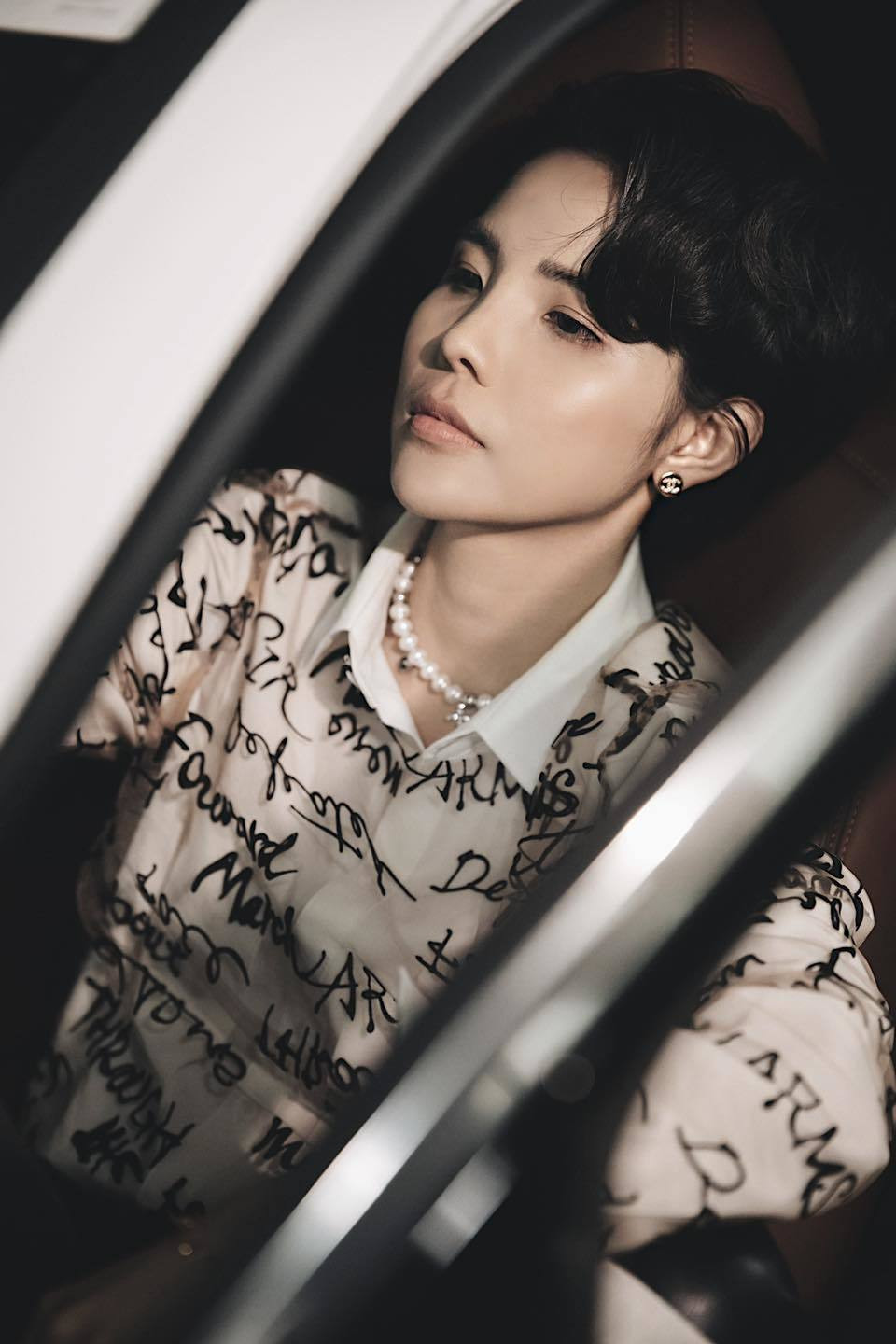 Cát Tường tếu táo: ''Đăng tấm ảnh chờ ngày hết dịch''.