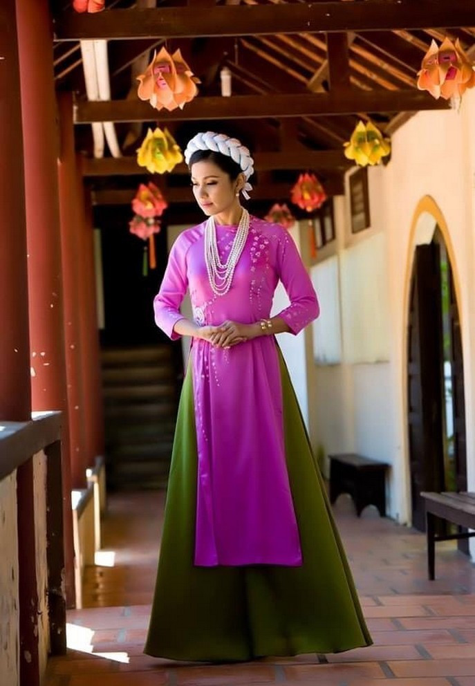 Việt Trinh cảm thấy biết ơn vì xung quanh có nhiều bạn bè, người thân luôn yêu thương và sẵn lòng hỗ trợ cô trong những ngày dịch bệnh.