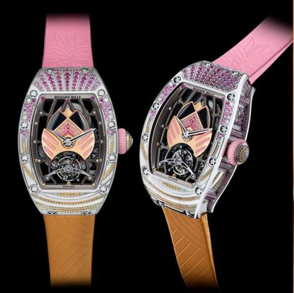 Chong cu Le Quyen khoe dong ho kim cuong moi, the gioi co 7 chiec-Hinh-3