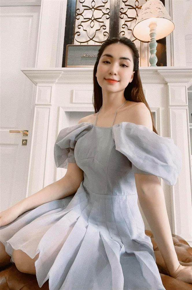 Những tâm sự của Hòa Minzy nhận được sự đồng cảm của hội chị em bỉm sữa. Nhiều người qua đó cảm nhận được sự hy sinh của những bà mẹ.