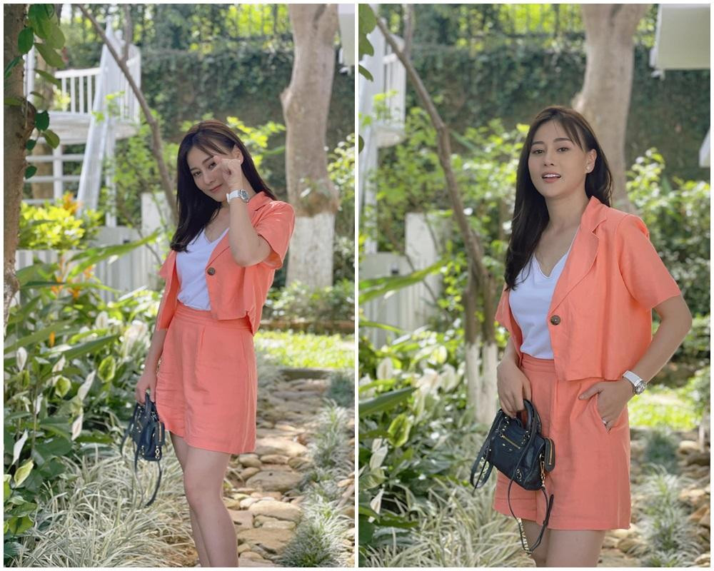 Dân tình cho rằng đây có thể là giai đoạn sau của Hương Vị Tình Thân, khi Nam đã kết hôn với Long, hoặc được thăng chức gì đó... Thời trang của cô vì vậy mới trở nên sang chảnh hơn, đúng chuẩn người "nhiều tiền".