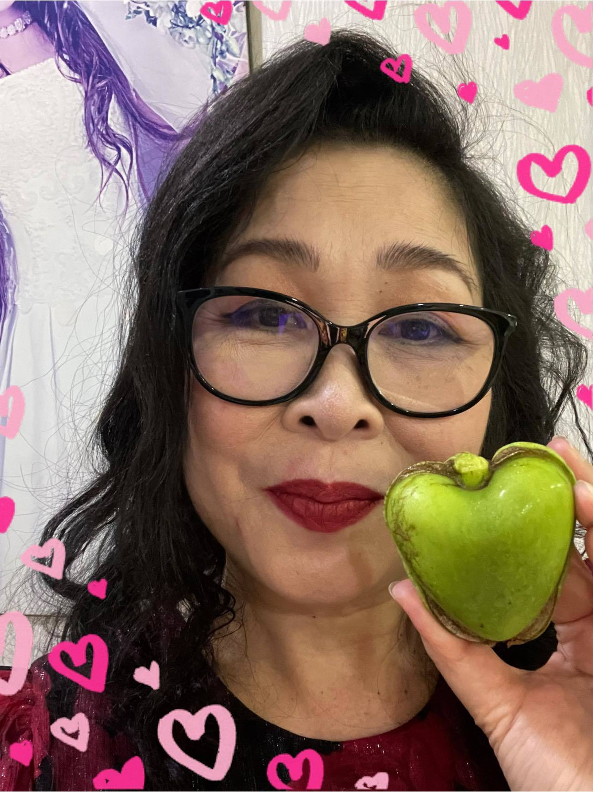 Sao Việt Hồng Vân cổ vũ quê nhà Bắc Ninh.