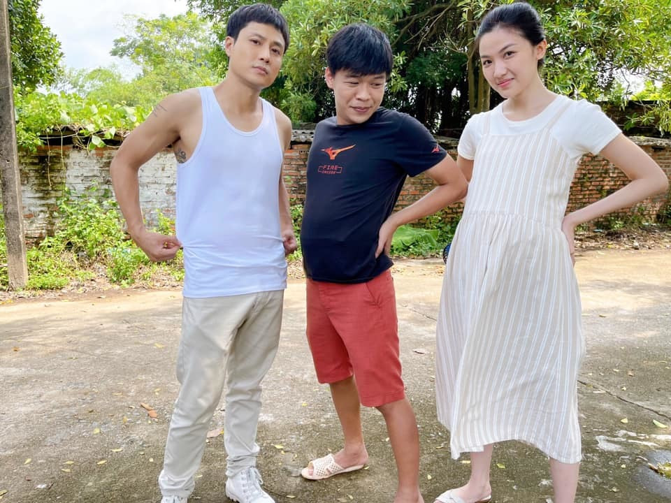 Hậu trường phim hài hước của diễn viên Thanh Sơn, Trung Ruồi và Lương Thanh.