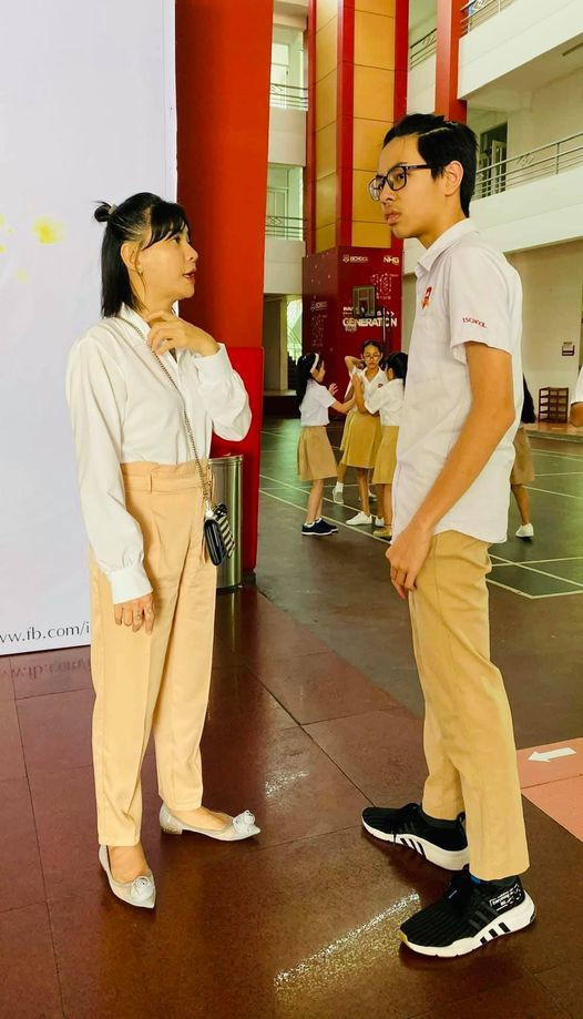 Cát Phương khoe con trai đã lớn.