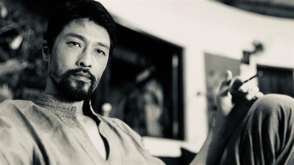 Về ngoại hình càng ngày mất phong độ, Johnny Trí Nguyễn từng cho biết việc chăm chút diện mạo không quá cần thiết. 