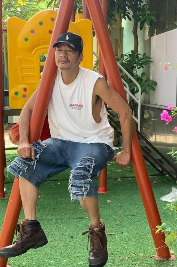 Sao Việt hôm nay 12/9: Võ Hoài Nam tìm về tuổi thơ ở công viên.