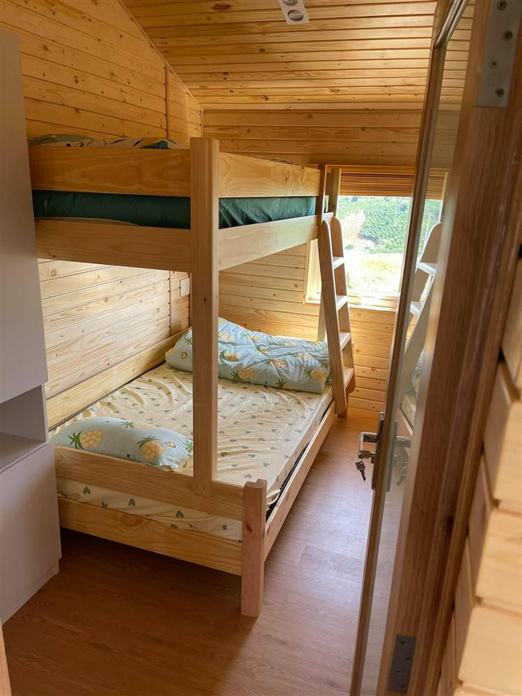 Diem Huong khoe tau nha moi tren doi tuyet dep-Hinh-6