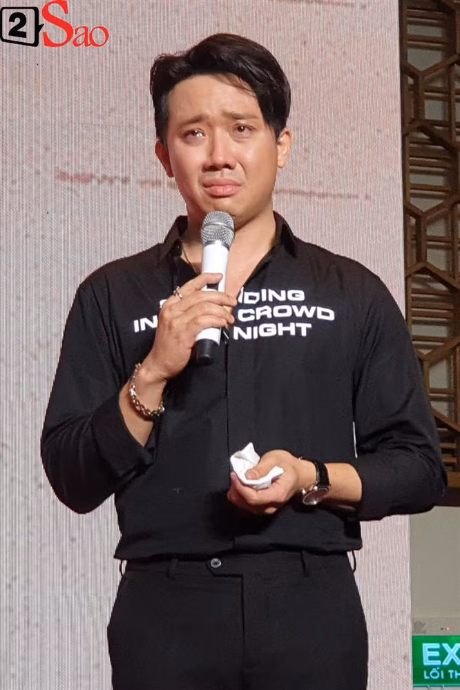 Tran Thanh bat khoc tu nhan: 