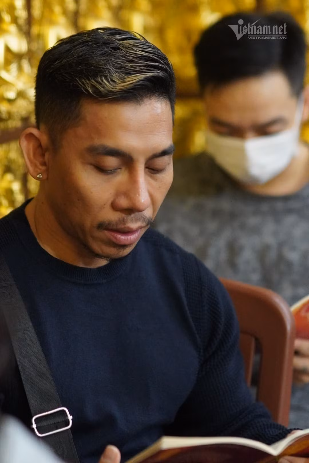 Phạm Văn Mách cũng có mặt để viếng Vân Quang Long.