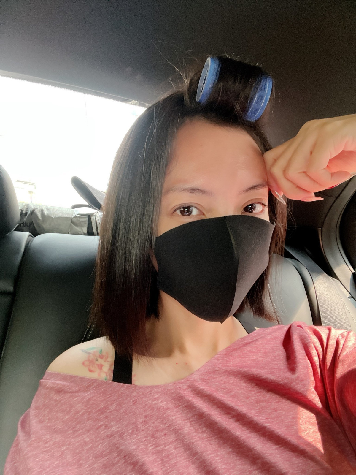 Thu Trang: "Ra đường có thể quên mang tiền nhưng nhất quyết không thể quên mang khẩu trang".