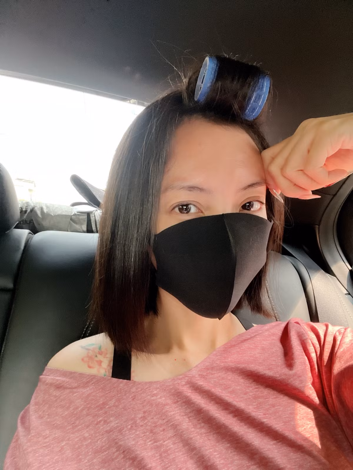 Thu Trang: "Ra đường có thể quên mang tiền nhưng nhất quyết không thể quên mang khẩu trang".