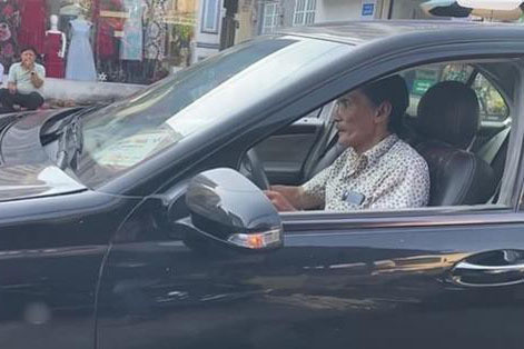 Ngoai hinh Thuong Tin sau khi duoc Trinh Kim Chi dua di lam rang-Hinh-3