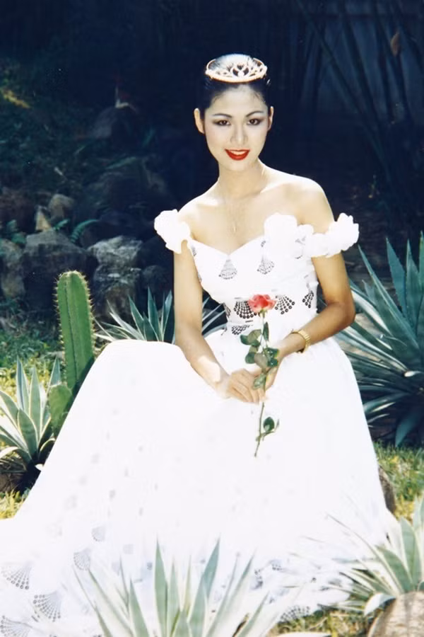 Thu Thủy được nhiều đồng nghiệp và khán giả yêu mến bởi sự thông minh, sắc sảo và lạc quan.