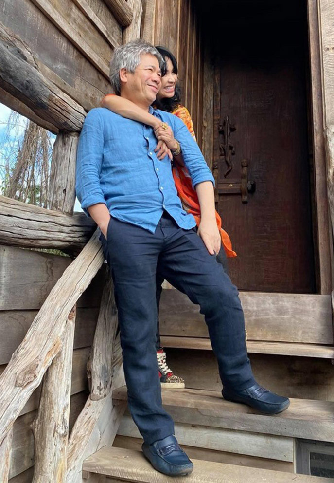 Nhiều bạn bè, khán giả bày tỏ sự ngưỡng mộ, để lại lời chúc hạnh phúc cho nữ ca sĩ Thanh Lam và bạn trai.