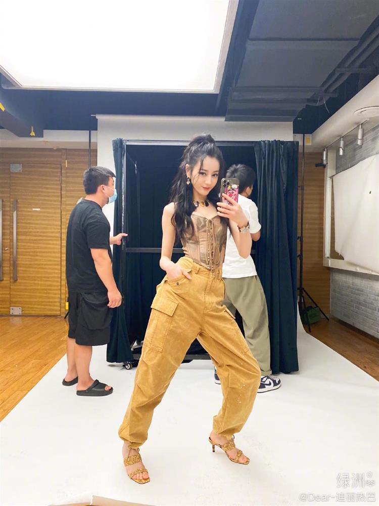 Dich Le Nhiet Ba loi mo nach tren song truyen hinh