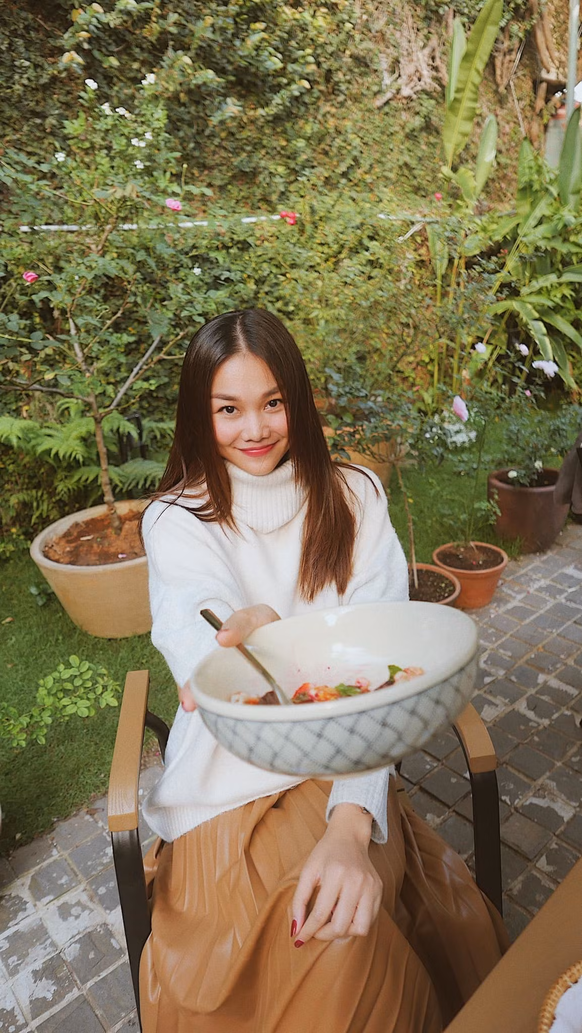 Cô ví sự dịu dàng của mình như "viên kẹo bọc đường".