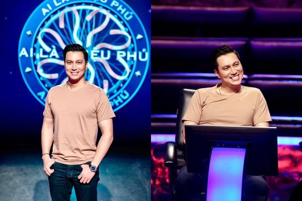 Tối 13/7, chương trình Ai là triệu phú phát sóng số mới nhất với người chơi là diễn viên Việt Anh. Với sự hiểu biết khá sâu rộng kèm khả năng phát đoán tốt, nam diễn viên đã lần lượt chinh phục được 13 câu hỏi của chương trình. Tại câu hỏi thứ 14, trước kiến thức nằm ngoài tầm hiểu biết, Việt Anh xin dừng cuộc chơi và ra về với số tiền thưởng 60 triệu đồng.