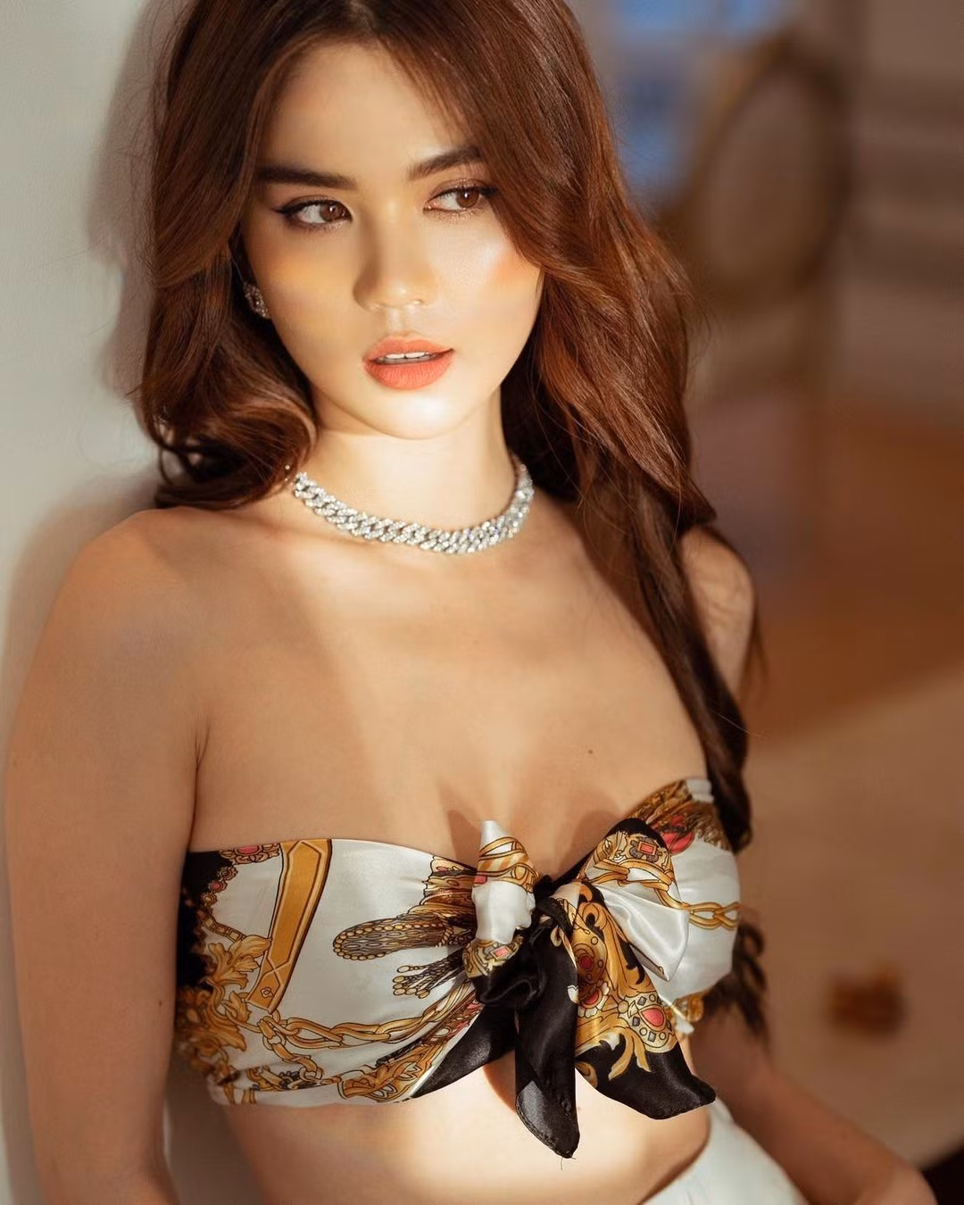 Ngọc Trinh đẹp sắc nét.