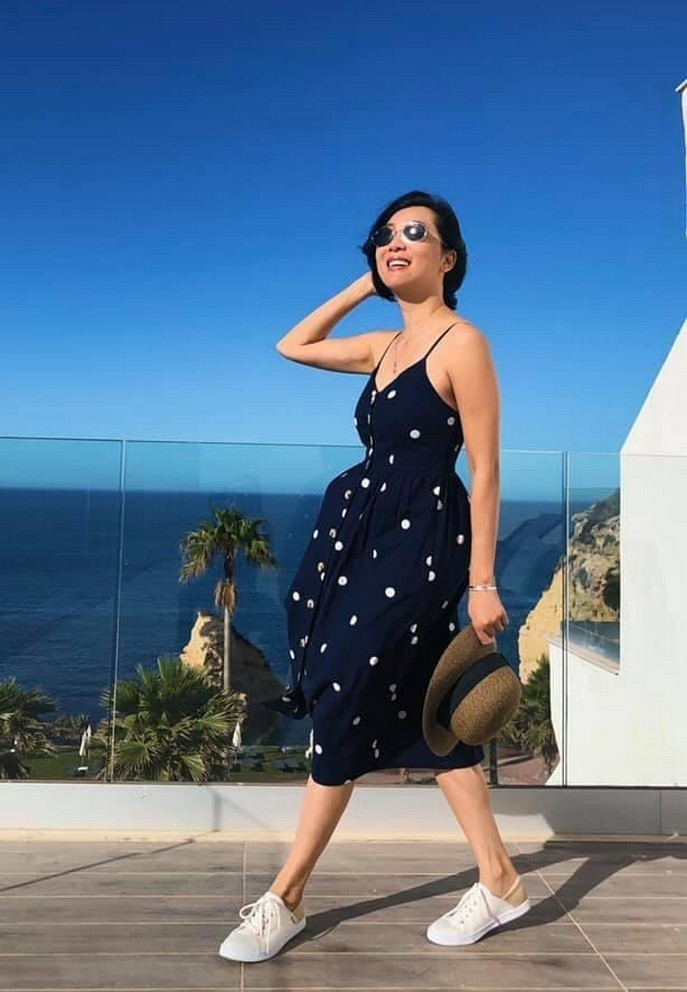 Trong vai trò một người mẹ đơn thân, cô luôn dặn dò 2 con phải mạnh mẽ và làm chủ cuộc sống của mình.